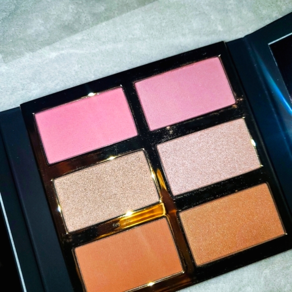 Tartiest Pro Glow 3 Palette BRAND NEW **FREE GIFT WITH PURCHASE!!!**
